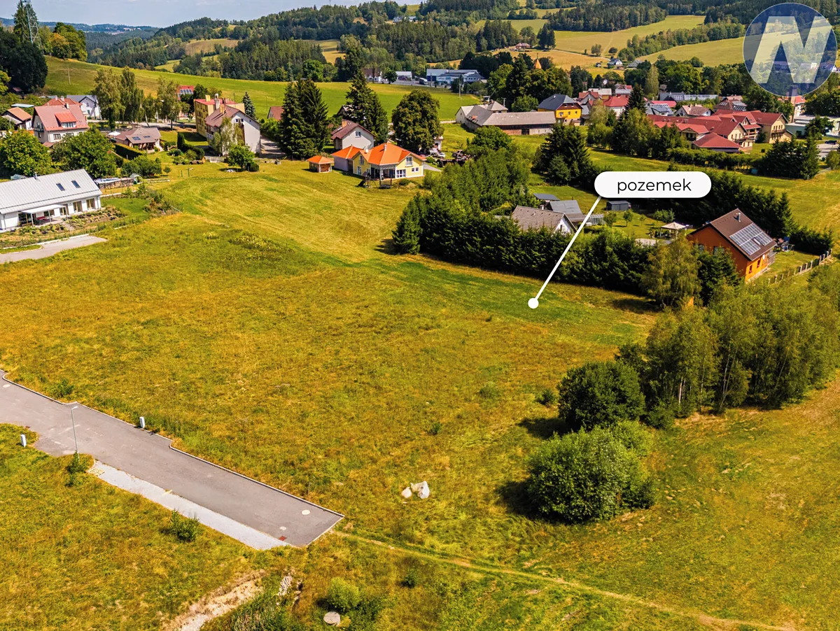 Prodej stavebního pozemku 1563 m²